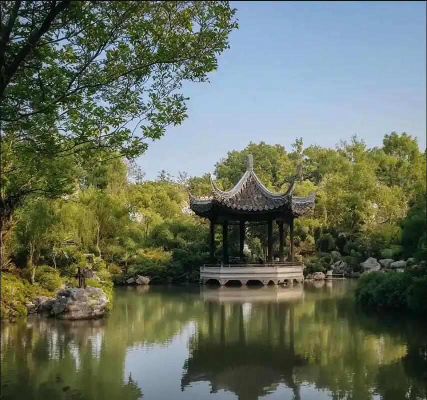 伊春雪萍土建有限公司